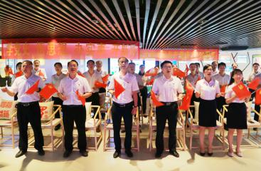 【感黨恩 跟黨走】南寧糖業(yè)舉辦“唱紅歌、學黨史、觀電影、談感想”主題黨日活動