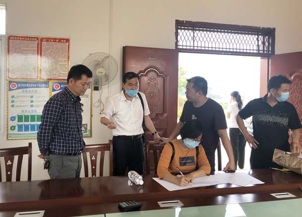 1602207822191233.jpg O5CA28274V.jpg