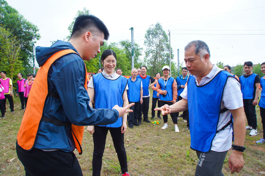 1627348550931508.jpg 67329A245BEAED90FB521254906FB1A1.jpg