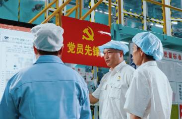 舒雅公司：黨建引領(lǐng) 點(diǎn)燃高質(zhì)量發(fā)展“動(dòng)力引擎”