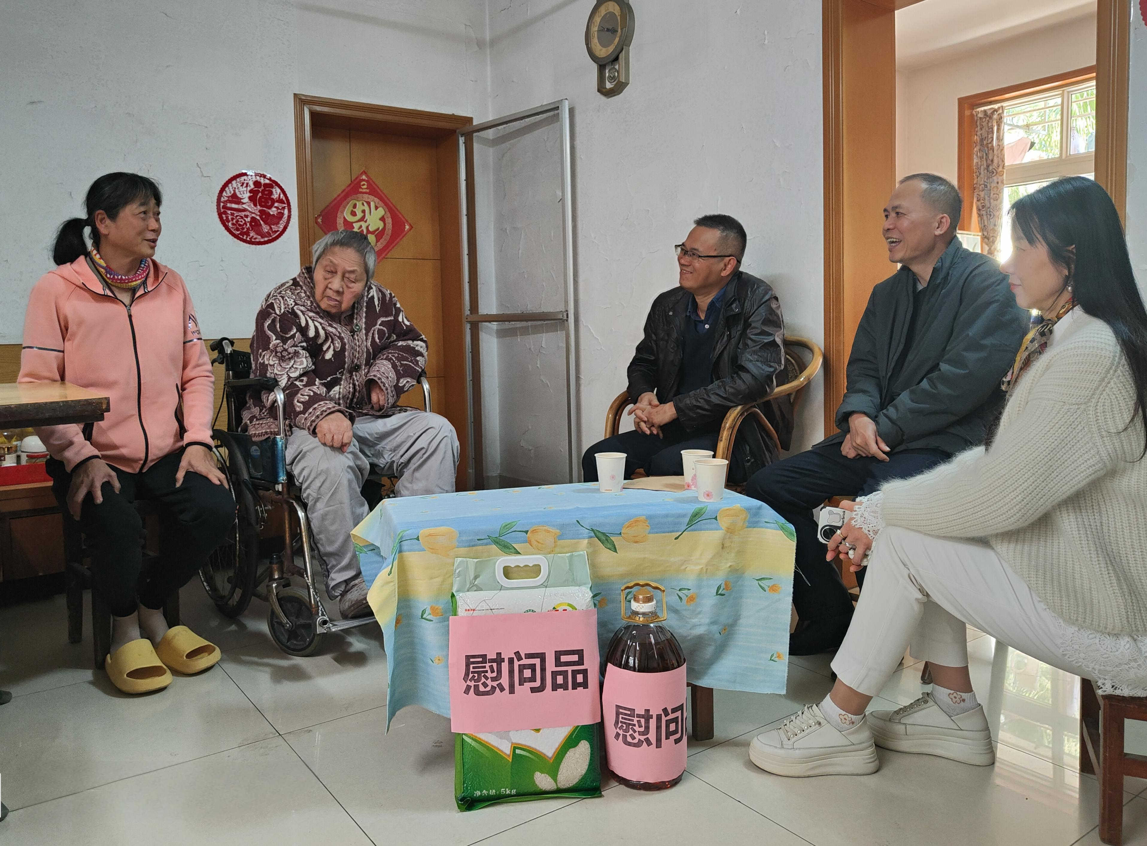 1739264546592130.jpg 4滿書記.jpg