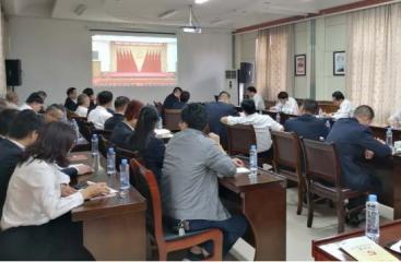 南寧糖業深入學習貫徹黨的十九屆五中全會精神